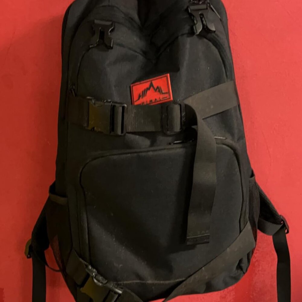 Skateboard Backpack - Picture 2 of 9